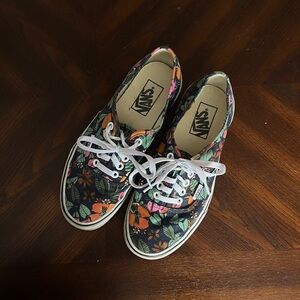 Vans Floral Low Top Sneaker